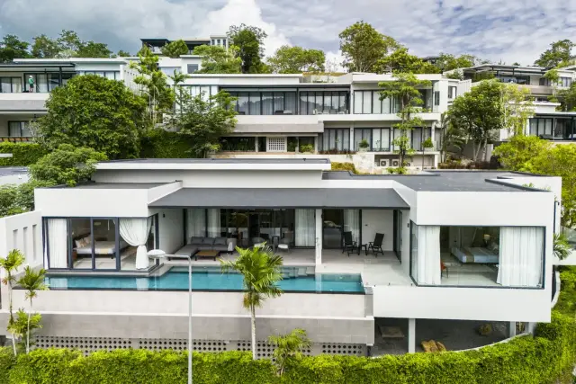 3-Bedroom Villa, with pool view in Manick Hillside project, on Bangtao / Laguna beach — Cherng Talay