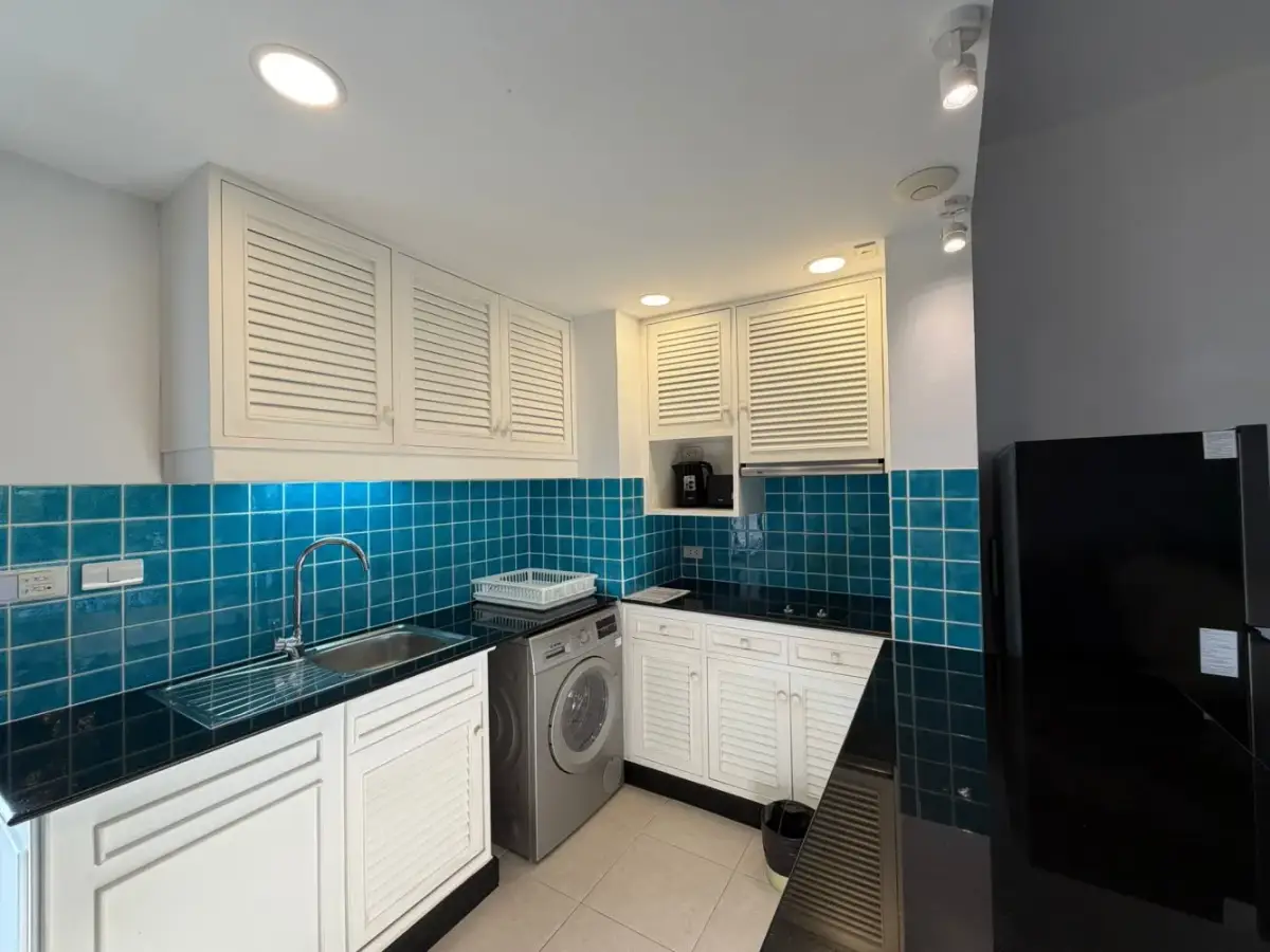 Renovated 1-Bed Bang Tao Apartment, Golf Views — Bang Tao · 4/14