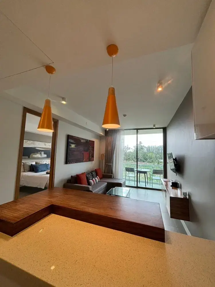 อพาร์ตเมนต์ 1 ห้องนอน Oceanstone ร่วมสมัยพร้อมวิวเมือง — Bang Tao · 2/17