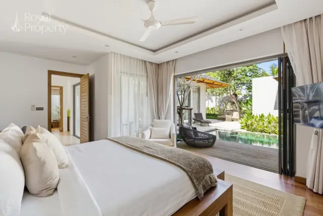 Astonishing 3-Bedroom villa, with pool view in Anchan Flora project, on Bangtao / Laguna beach — Thalang