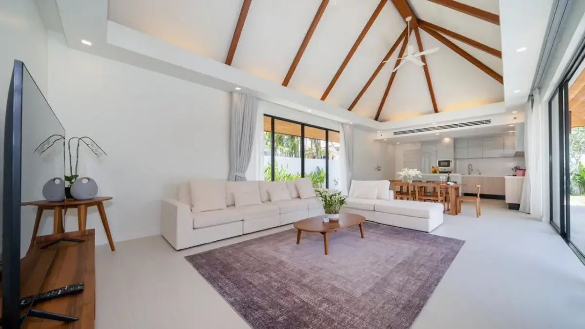 วิลล่า 4 ห้องนอน ปรับปรุงใหม่ Anchan Villas Layan — Layan · 3/25