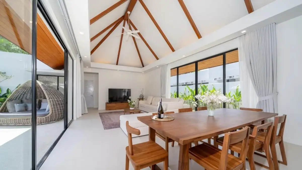วิลล่า 4 ห้องนอน ปรับปรุงใหม่ Anchan Villas Layan — Layan · 4/25