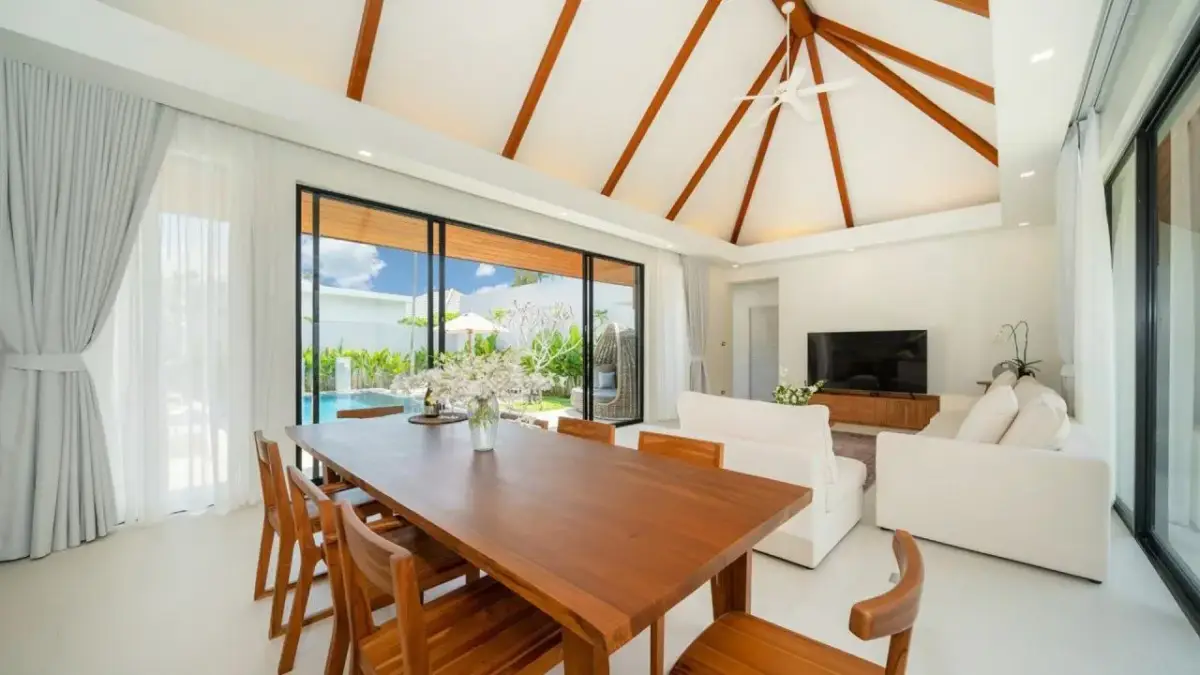 วิลล่า 4 ห้องนอน ปรับปรุงใหม่ Anchan Villas Layan — Layan · 5/25