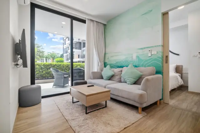 2-Bedroom Apartments, with golf course in Sky Park Aurora project, on Bangtao / Laguna beach — Bang Tao