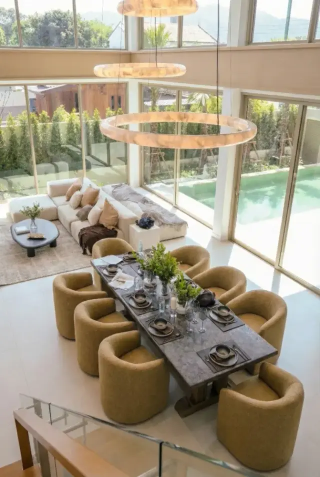 Large 5-Bedroom Villa, with pool view, on Bangtao / Laguna beach — Bang Tao