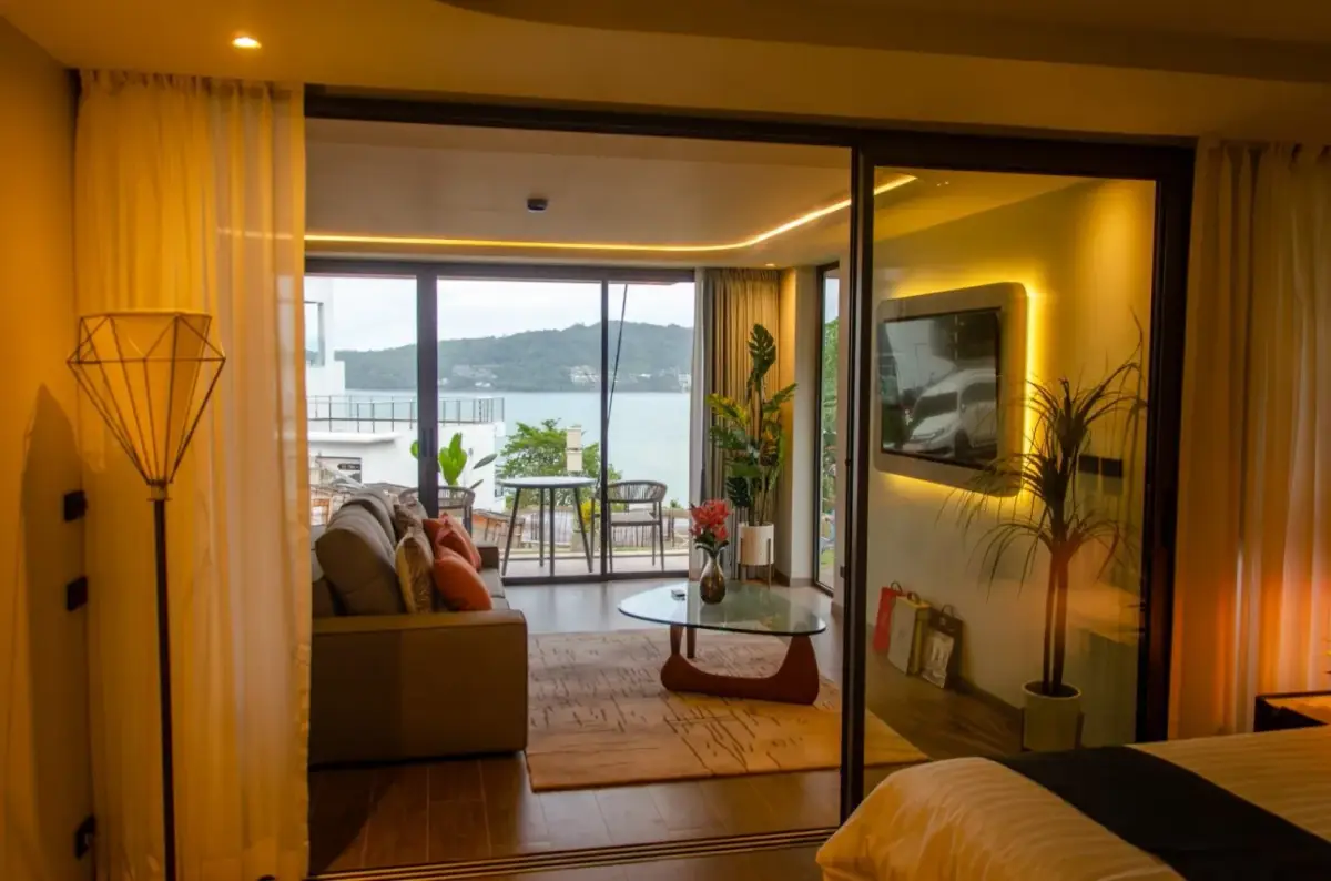 1卧Coral Beach Oceanview,海景,Patong — Patong · 2/15