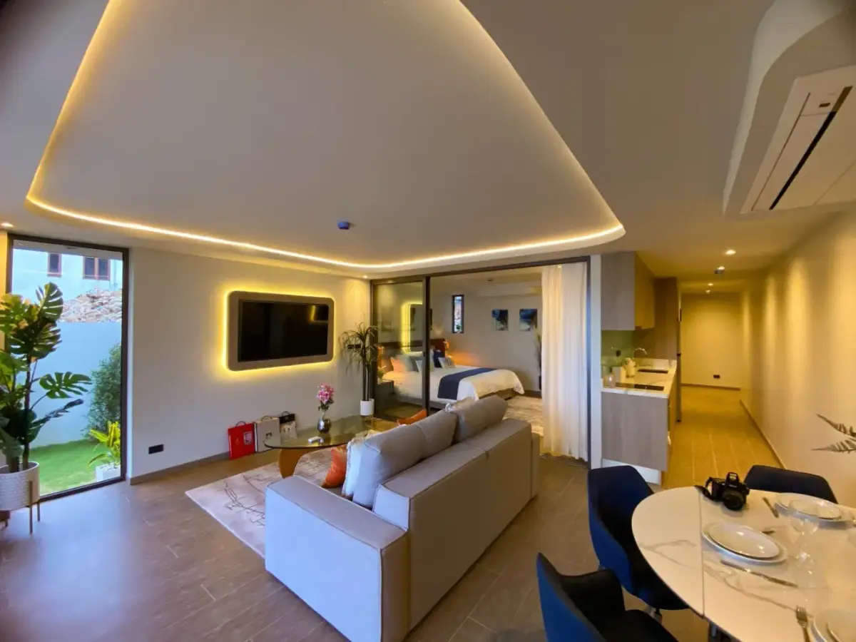 2-Bed Oceanview Apartment at Coral Beach, Patong — Patong · 2/26