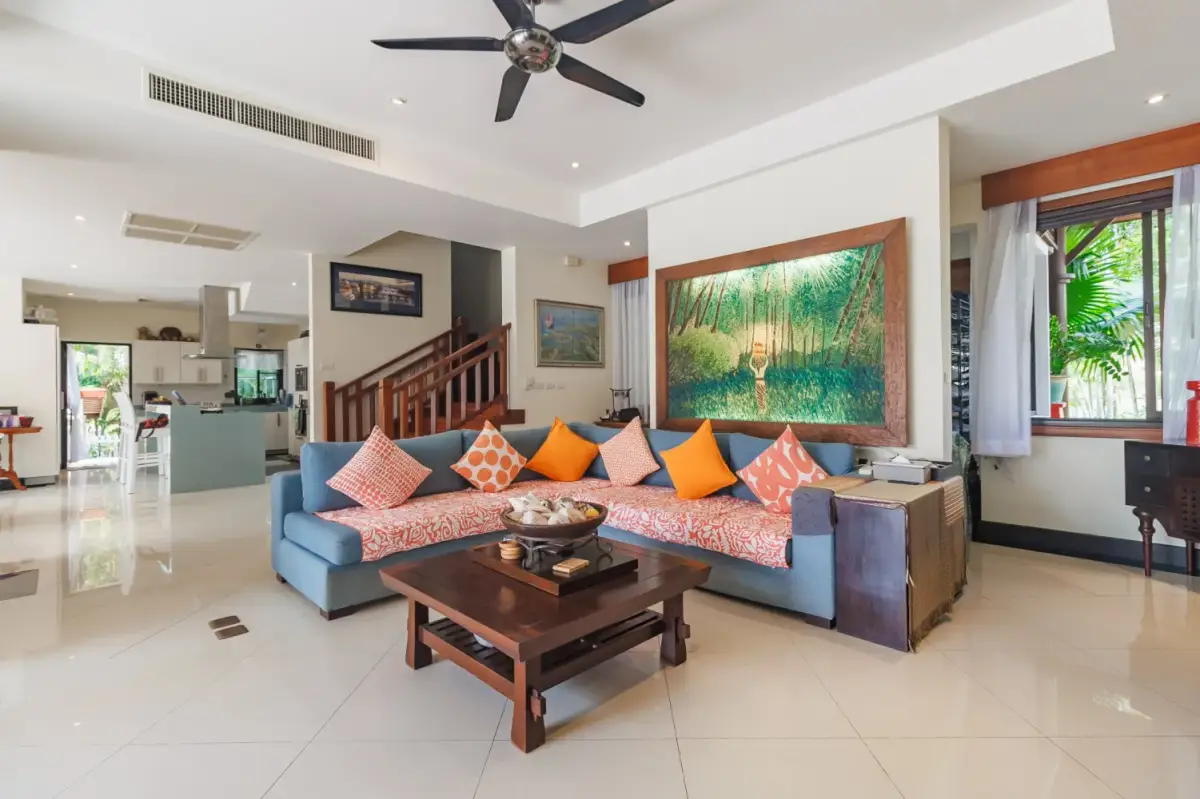 Large 5-Bedroom Villa, with pool view in Angsana Villas Resort project, on Bangtao / Laguna beach Video — Layan · 3/72