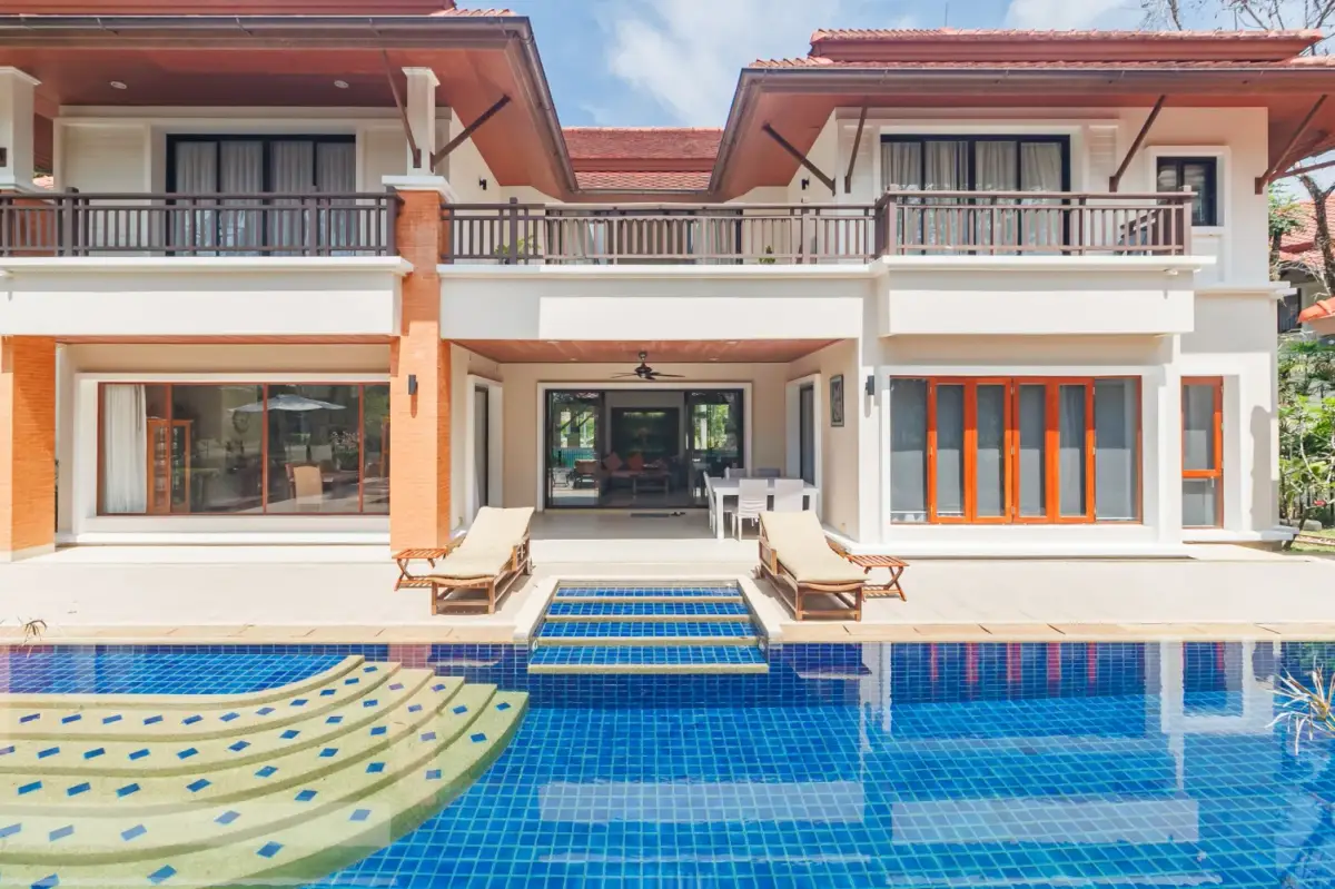 Large 5-Bedroom Villa, with pool view in Angsana Villas Resort project, on Bangtao / Laguna beach Video — Layan · 1/72