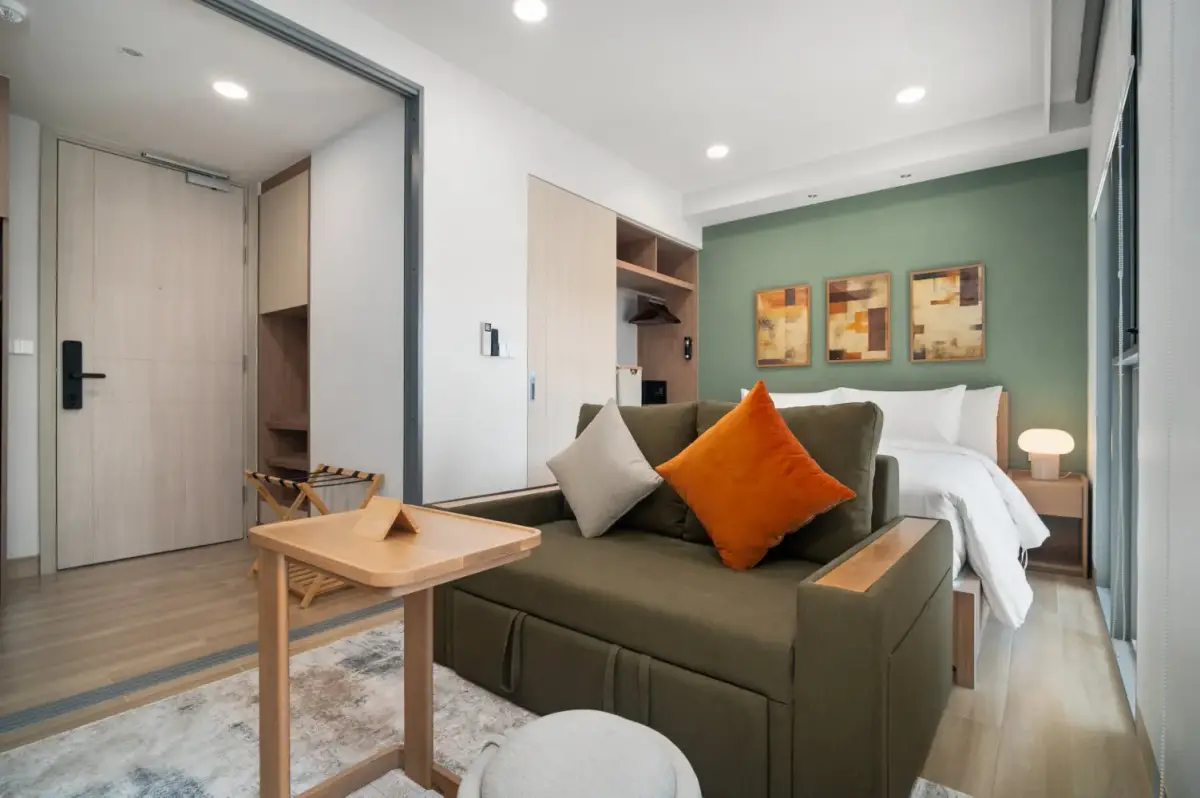 Studio Apartments, with urban view in Sky Park Selesta project, on Bangtao / Laguna beach — Bang Tao · 4/18