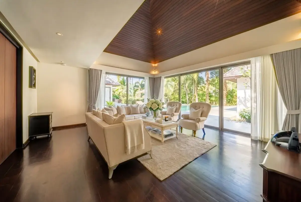 Large 5-Bedroom Villa, with pool view in Layan Estate project, on Layan Beach beach — Layan · 3/16
