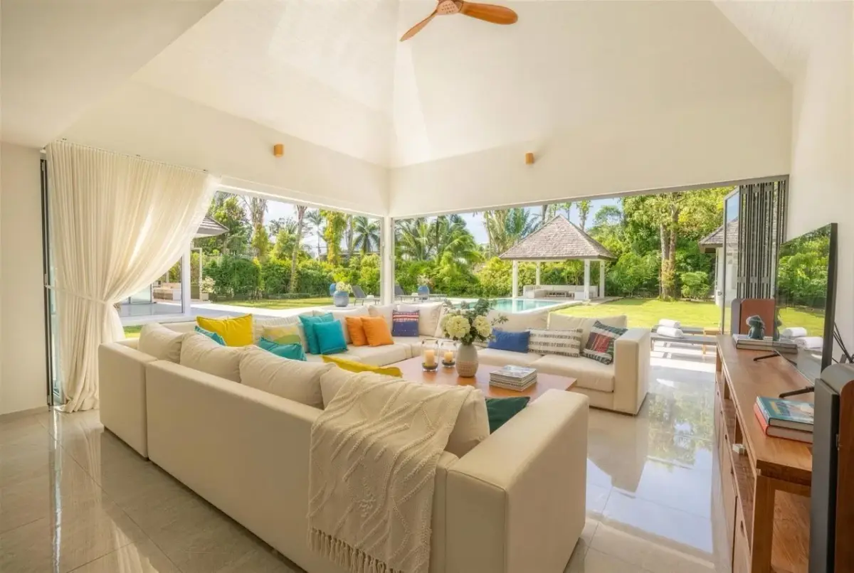 Large 5-Bedroom Villa, with pool view in Layan Estate project, on Layan Beach beach — Layan · 3/24