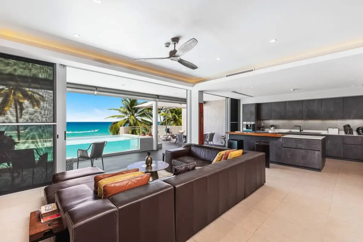 อพาร์ตเมนต์2 1 ห้องนอน พร้อมวิว มองเห็นวิวทะเล ในโครงการ Angsana Beachfront Residences, บนชายหาด บางเทา/ลากูน่า — Bang Tao · 2/28