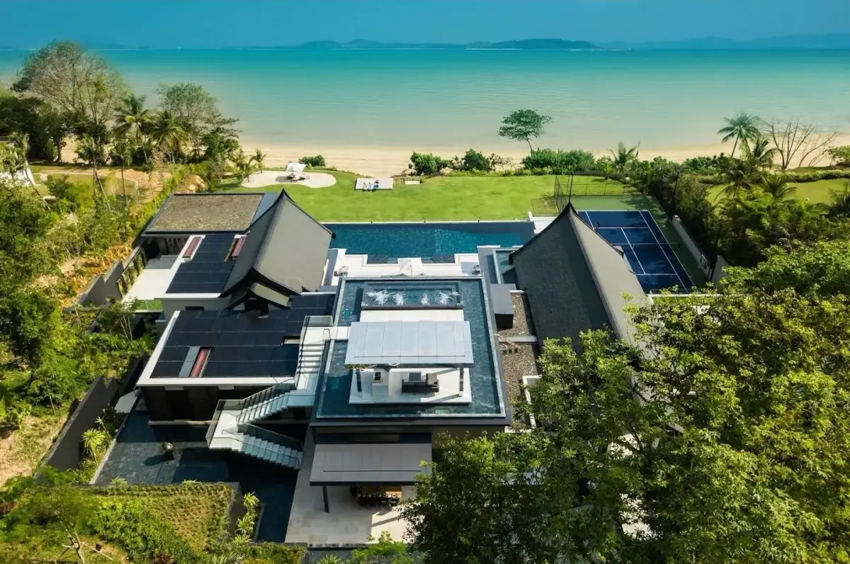 วิลล่า 8 ห้องนอน พร้อมวิว มองเห็นวิวทะเล ในโครงการ Luxury Collection Villas, บนชายหาด Point Yamu — Cape Yamu · 4/29