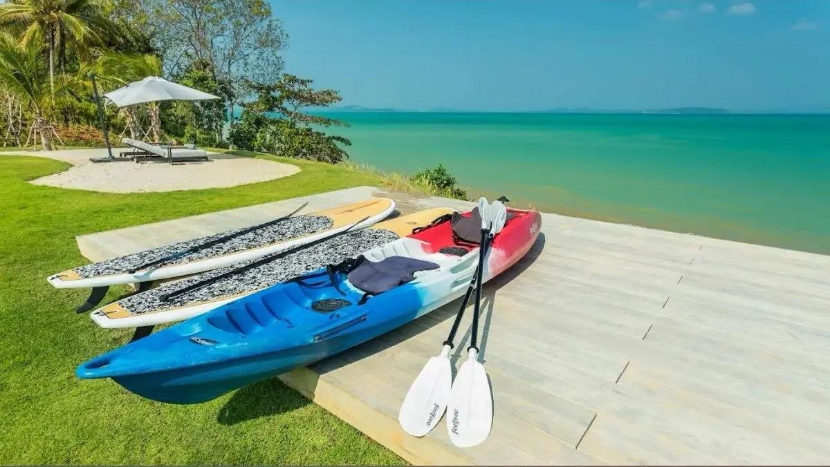 วิลล่า 8 ห้องนอน พร้อมวิว มองเห็นวิวทะเล ในโครงการ Luxury Collection Villas, บนชายหาด Point Yamu — Cape Yamu · 5/29