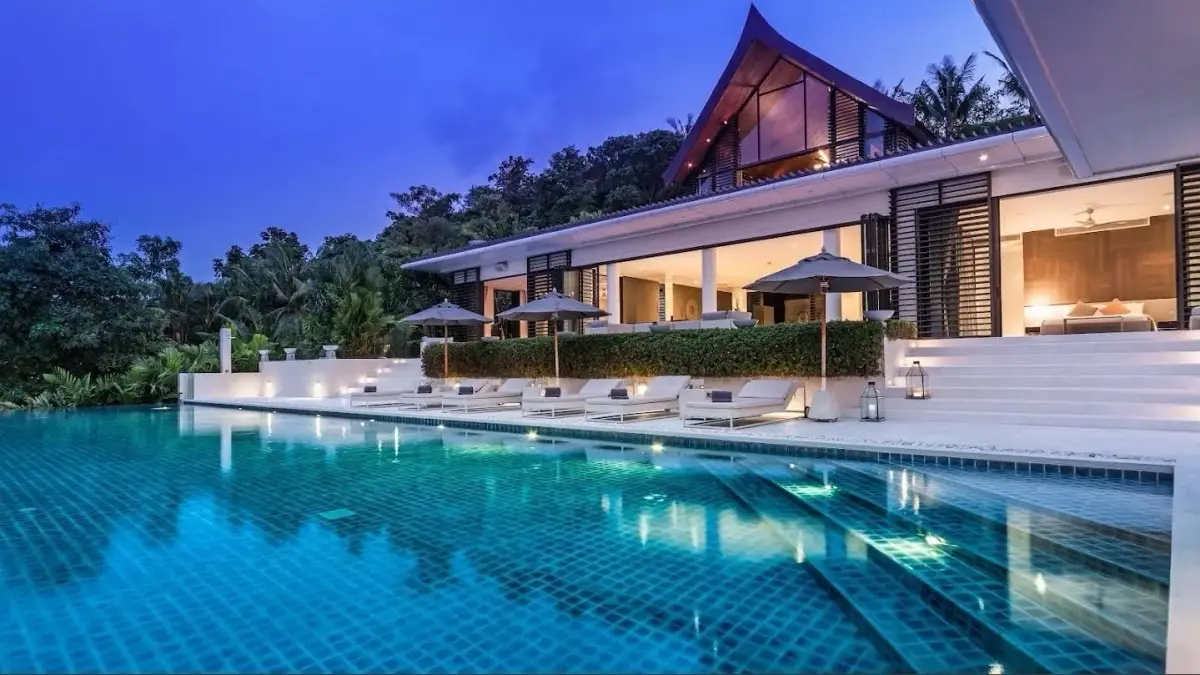 วิลล่า 6 ห้องนอน พร้อมวิว มองเห็นวิวทะเล ในโครงการ Luxury Collection Villas, บนชายหาด Point Yamu — Cape Yamu · 2/43