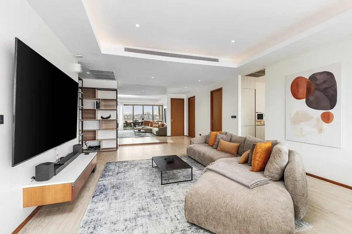 3-Bedroom Penthouse, with sea view and near the sea in Angsana Beachfront Residences project, on Bangtao / Laguna beach — Bang Tao · 4/31